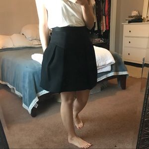 Milky Skirt w/ pockets